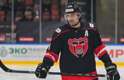 «Молот» уступил «Соколу» по буллитам