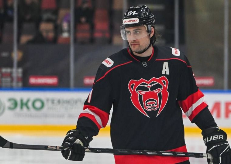 «Молот» уступил «Соколу» по буллитам