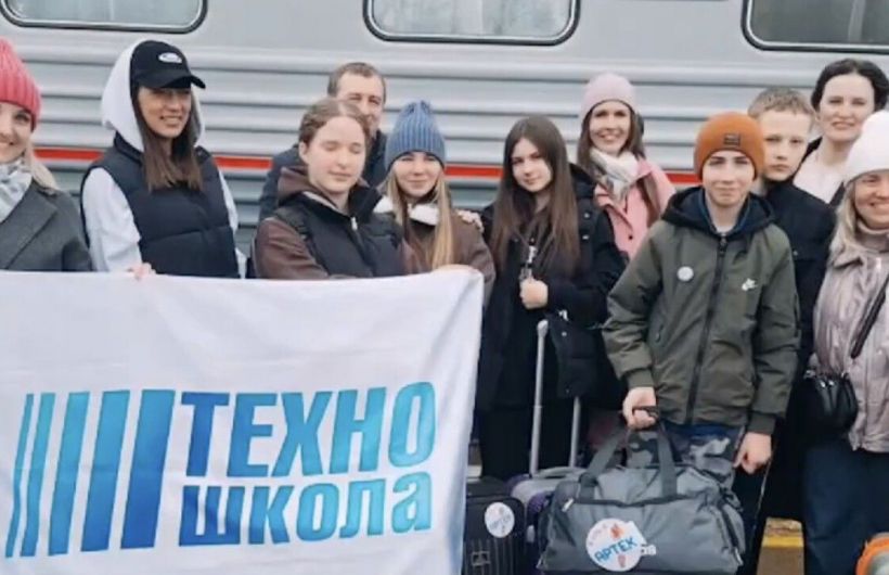 ​Школьники из Прикамья с водяной ракетой стали победителями отбора на космическую смену в «Артеке»