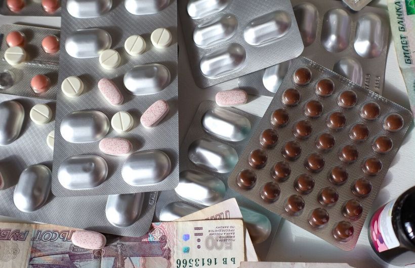 Профилактика: что положить в дачную аптечку