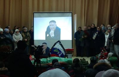 Прощание с погибшими при крушении вертолета прошло в Бардымском округе