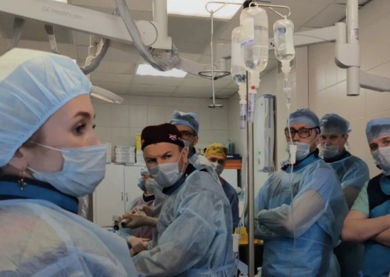 ​В Перми впервые провели миниинвазивную замену аортального клапана без операции на открытом сердце