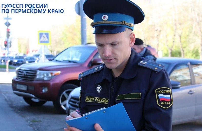 ​В Прикамье хозяйка аварийного дома снесла опасное строение после вмешательства судебных приставов