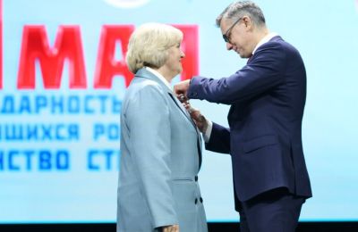 В Прикамье вручили медали «Трудовая гордость Пермского края» ко Дню весны и труда