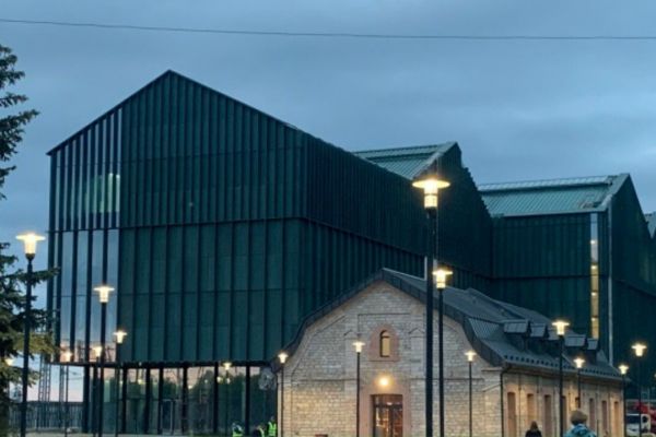 ​Бесплатный шаттл к новой Пермской галерее будет ходить по измененному расписанию