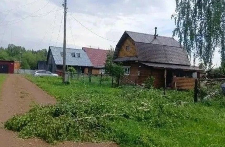 ​В Пермском крае энергетики устраняют последствия третьей волны непогоды