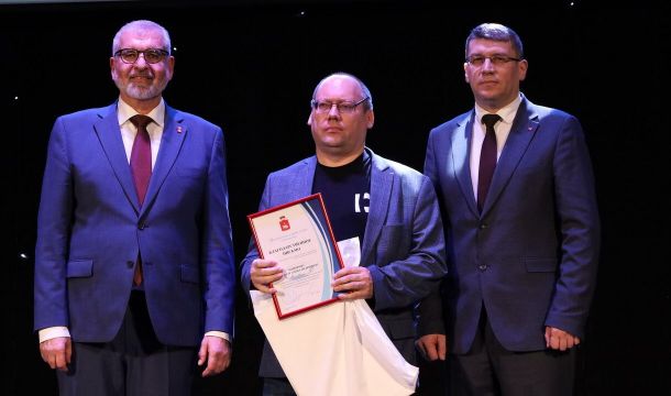 ​Главреда по спецпроектам «Магмы» наградили за обеспечение открытости и прозрачности выборов в Прикамье