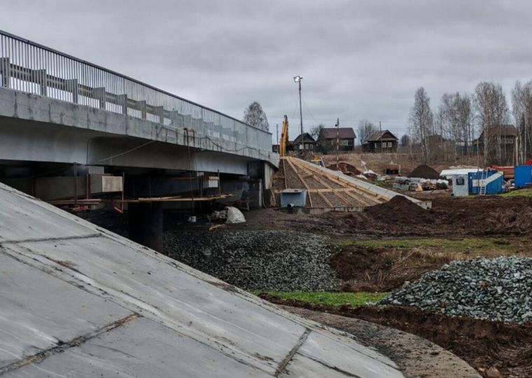 ​В Прикамье капитальный ремонт моста через реку Барду выполнен уже на 60%