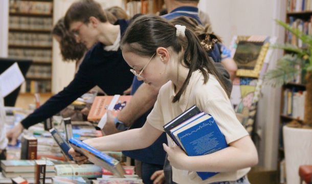 Ночь у книжной полки. Зачем пермяки посещают библиотеки во внеурочное время
