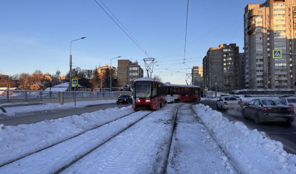 ​Обкатка новых трамвайных путей стартовала в Перми на улице Крисанова